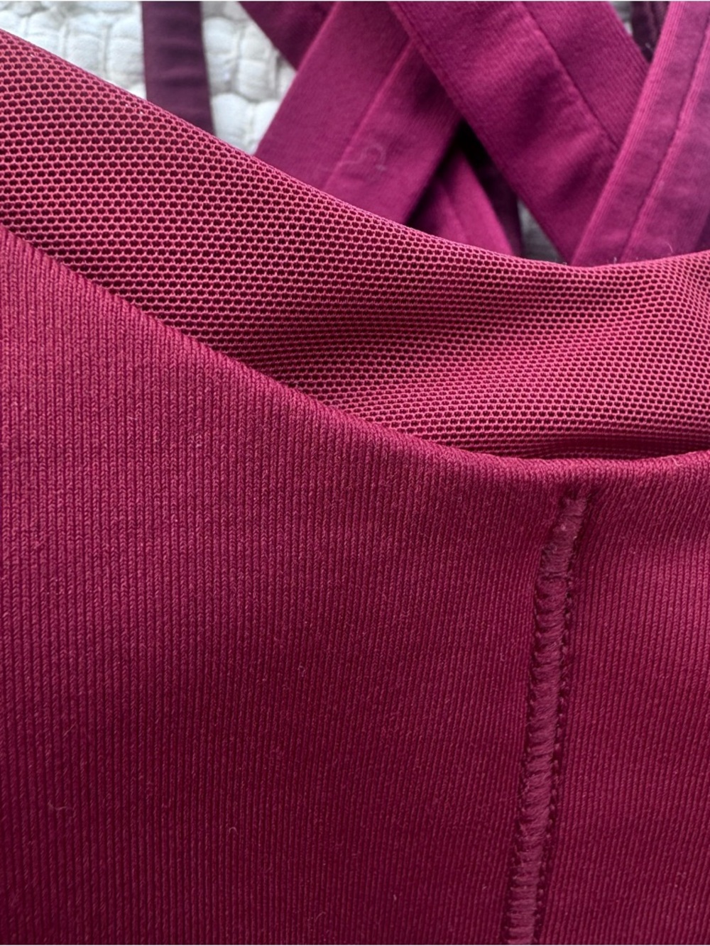 Lululemon Burgundy Sports Bra Bundle Sz 6 Strappy Light Support 2pc - Picture 11 of 14